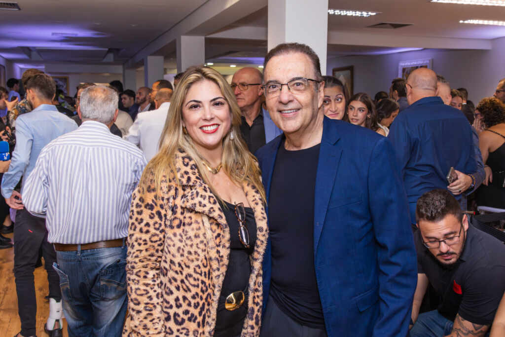 Roberto Martins (Dr. Bactéria) e Roberta Malzoni - Foto Geovani Moreira