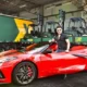 Zezé Di Camargo com novo Corvette Reprodução/Instagram/@zezedicamargo