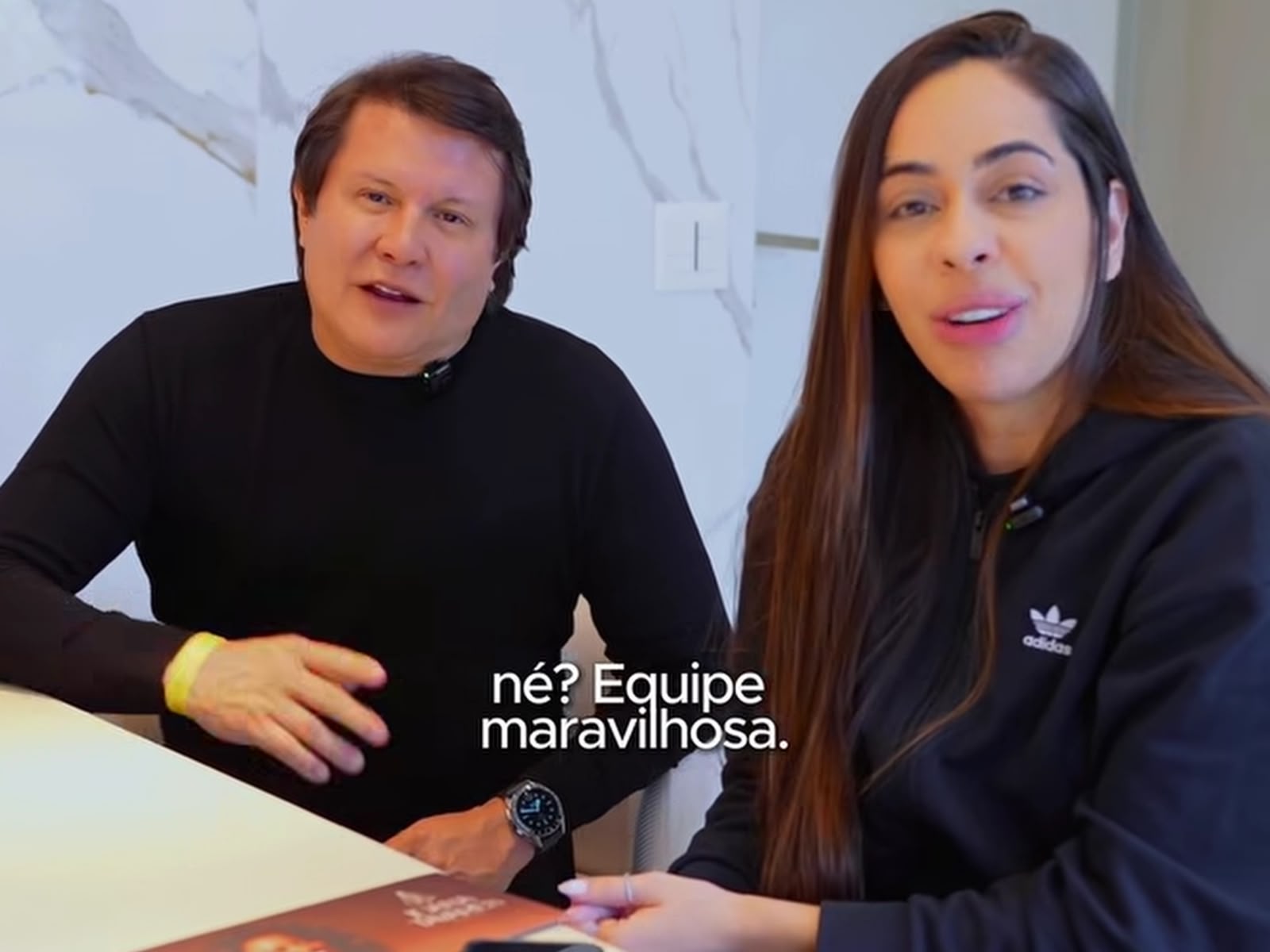Giovani e Flávia Correia Foto Reprodução Instagram @drajoanatavares)