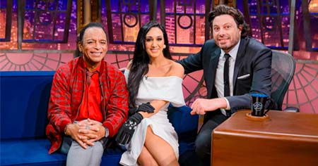 Jon Secada, Marina Elali e Danilo Gentili -The Noite Foto Lourival Ribeiro/SBT