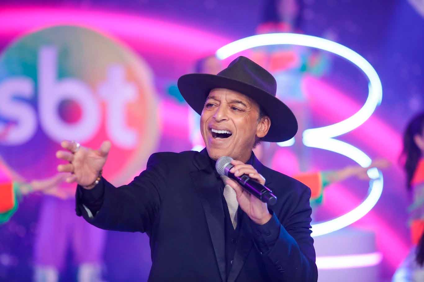 Jon Secada Foto Divulgação SBT