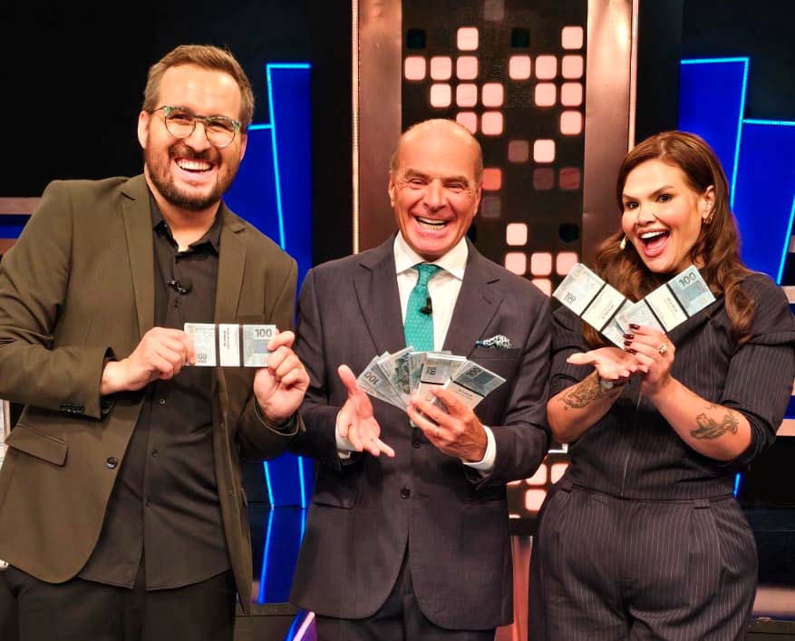 Gustavo Coruja, Marcelo de Carvalho e Thais Carla - crédito- Divulgação RedeTV!_