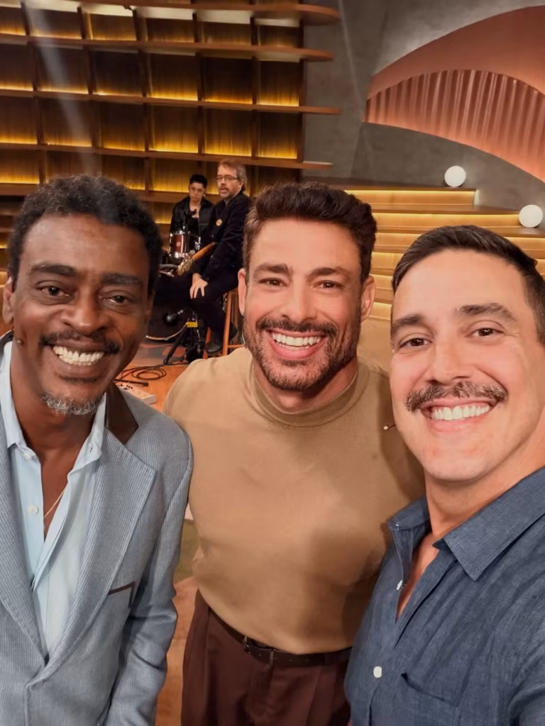 Seu Jorge, Cauã Reymond e André Marques nos bastidores de Angélica Ao Vivo — Foto- Instagram